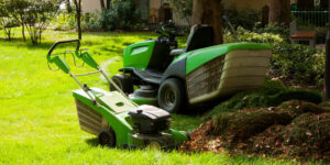 Read more about the article Choosing the Right Lawn Mower for Your Yard and Your Style
